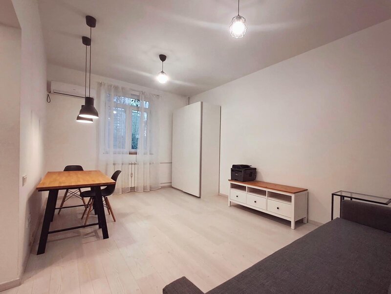 Bucurestii Noi, 1 min. metrou, pret direct proprietar fara comision chirias